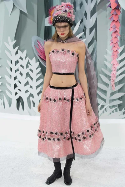 Look 69